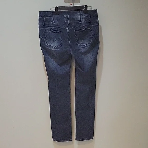 HECTIK jeans size 15.  Some distressing. - Picture 7 of 8